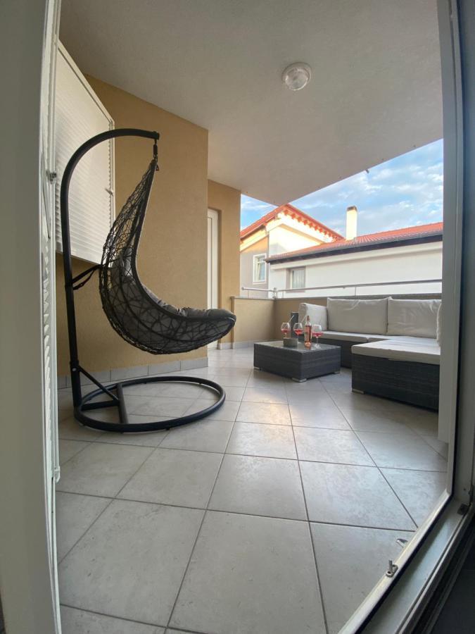 Elegant 2-bedroom With Free Parking Appartement Novalja