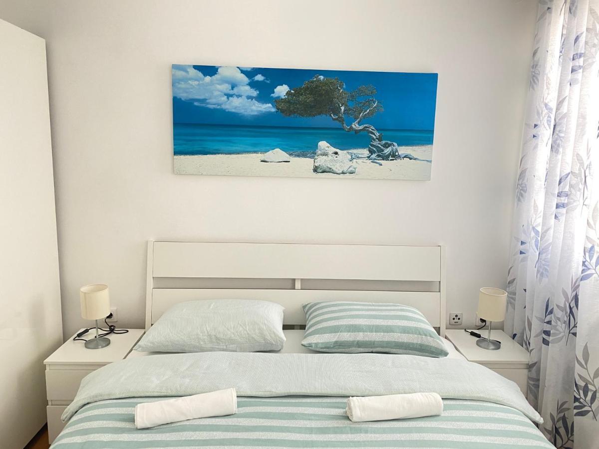 Elegant 2-bedroom With Free Parking Appartement Novalja