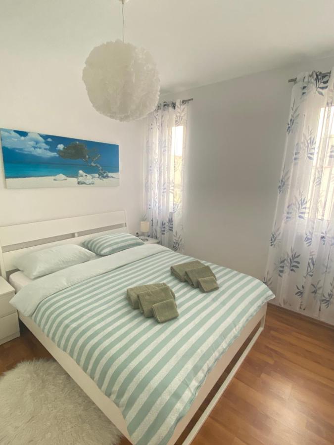 Appartement Elegant 2-bedroom With Free Parking Novalja
