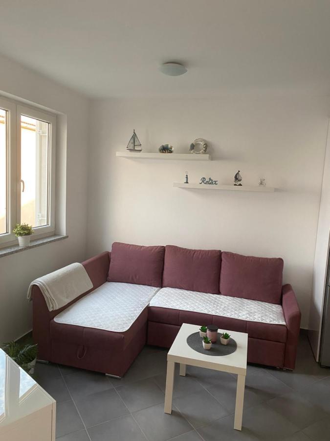 Elegant 2-bedroom With Free Parking *