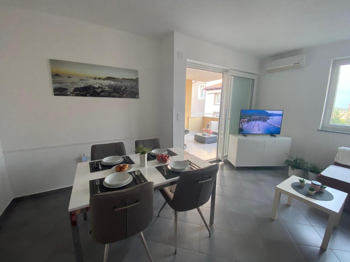 Elegant 2-bedroom With Free Parking